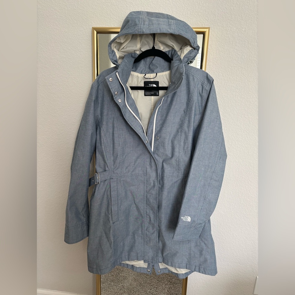 The North Face Chambray Light Blue Hooded Trench Raincoat, Size XL